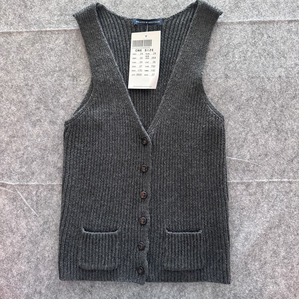 Brandy Melville Women's‎ OS Gray Sweater Vest with Baby Pockets